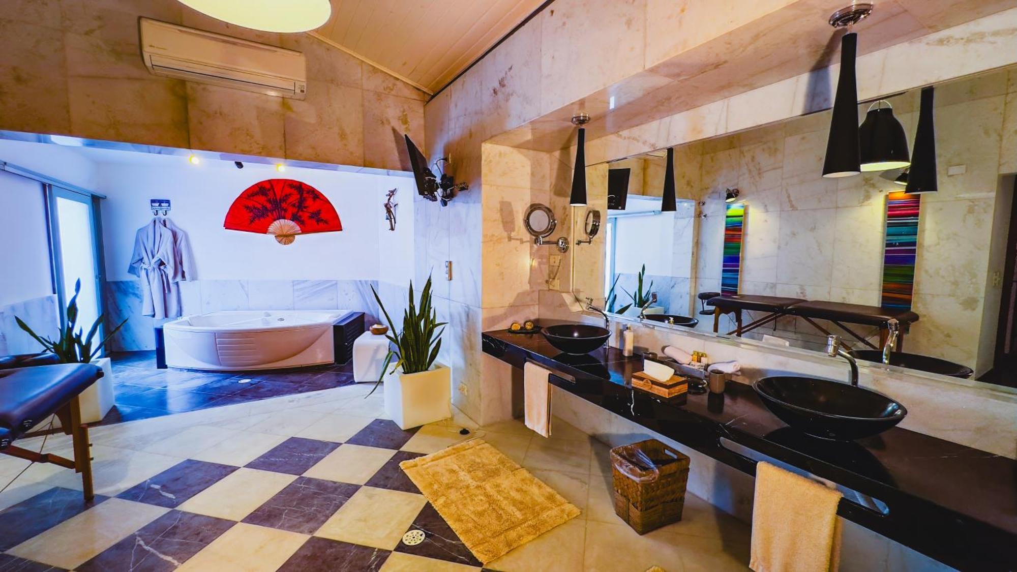 Casa Acayu 5*